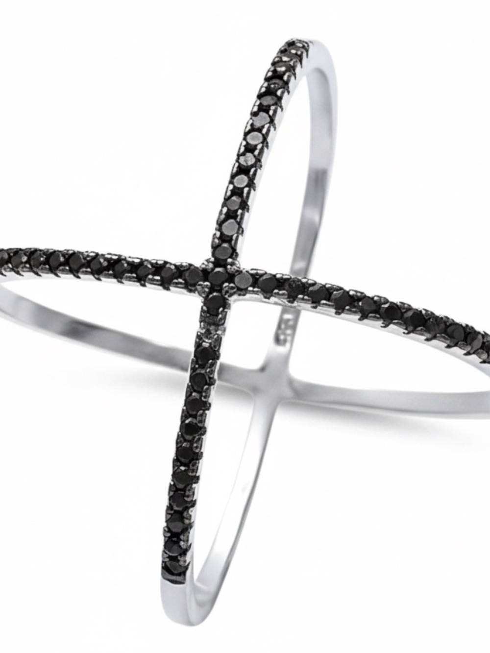 Womens Sterling Silver .925 Criss Cross Black Zirconia Ring Size 7 - Picture 2 of 3